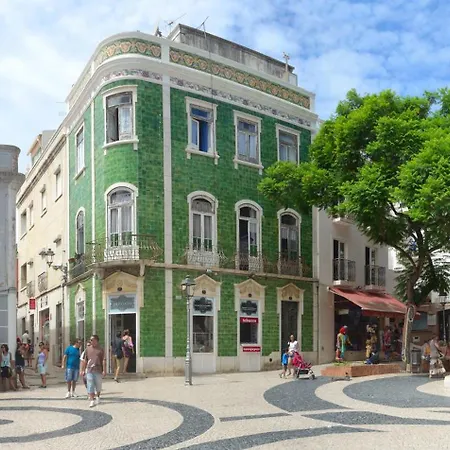 A64 - Barreira Flat In * Lagos