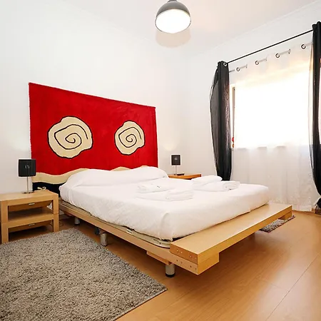 A64 - Barreira Flat In * Lagos
