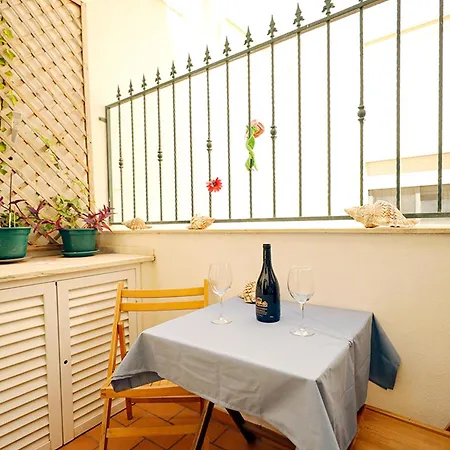 A64 - Barreira Flat In *