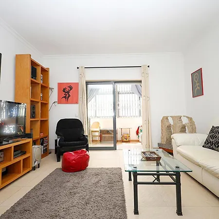 A64 - Barreira Flat In * Lagos