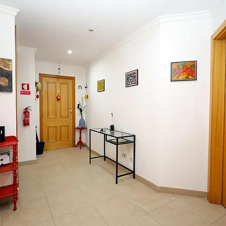 A64 - Barreira Flat In * لاغوس