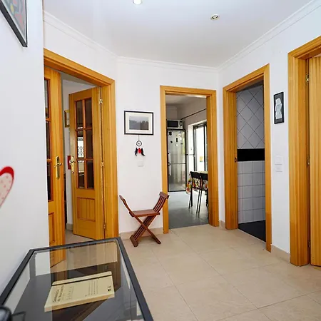 A64 - Barreira Flat In لاغوس